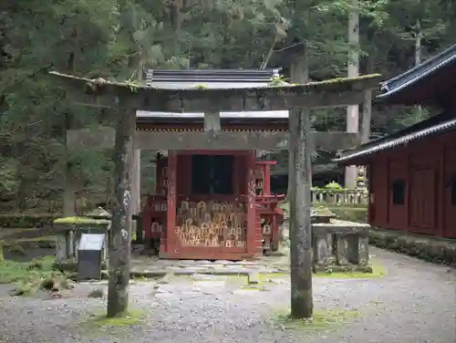 輪王寺の鳥居