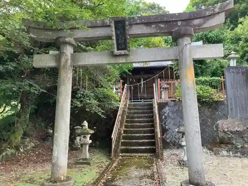 意加美神社の鳥居