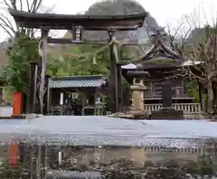 大本八幡神社の鳥居