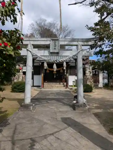 山王神社の{uncategorized: "未分類", other: "その他", undefined: "問題あり", building: "その他建物", grave: "お墓", sacred_gate: "鳥居", guardian: "狛犬", statue: "像", buddha: "仏像", history: "歴史", nature: "自然", garden: "庭園", animal: "動物", pagoda: "塔", temizu: "手水舎", mountain_gate: "山門・神門", sanctuary: "本殿・本堂", subordinate: "末社・摂社", art: "芸術", scenery: "景色", jizo: "地蔵", ema: "絵馬", goshuin: "御朱印", omikuji: "おみくじ", items: "授与品その他", amulet: "お守り", goshuincho: "御朱印帳", eats: "食事", festival: "お祭り", votive_dance: "神楽", shichigosan: "七五三参", wedding: "結婚式", experience: "体験その他", initially: "初詣", around: "周辺", anti_infection: "感染症対策"}