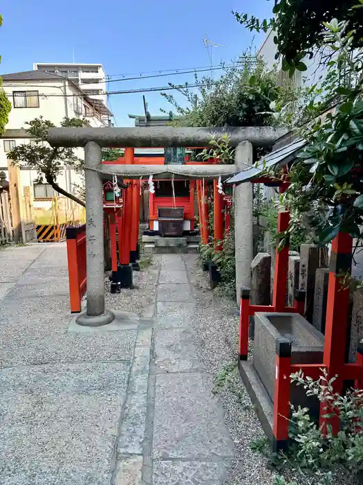 比賣許曾神社の鳥居