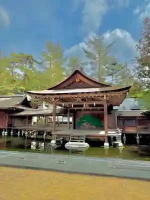 身曾岐神社の{uncategorized: "未分類", other: "その他", undefined: "問題あり", building: "その他建物", grave: "お墓", sacred_gate: "鳥居", guardian: "狛犬", statue: "像", buddha: "仏像", history: "歴史", nature: "自然", garden: "庭園", animal: "動物", pagoda: "塔", temizu: "手水舎", mountain_gate: "山門・神門", sanctuary: "本殿・本堂", subordinate: "末社・摂社", art: "芸術", scenery: "景色", jizo: "地蔵", ema: "絵馬", goshuin: "御朱印", omikuji: "おみくじ", items: "授与品その他", amulet: "お守り", goshuincho: "御朱印帳", eats: "食事", festival: "お祭り", votive_dance: "神楽", shichigosan: "七五三参", wedding: "結婚式", experience: "体験その他", initially: "初詣", around: "周辺", anti_infection: "感染症対策"}