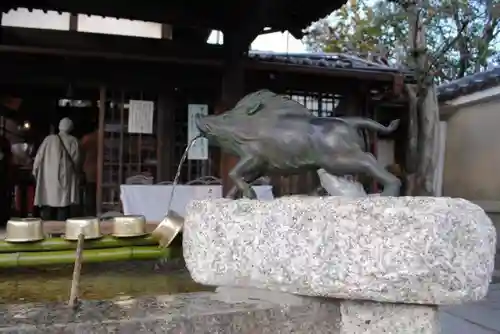 摩利支天堂 禅居庵の手水舎