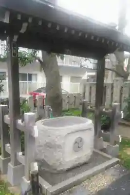 長崎八幡神社の手水舎