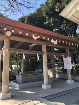 東郷神社の手水舎