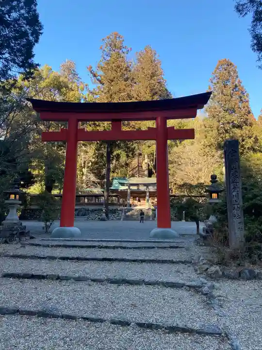 丹生川上神社(下社)の鳥居