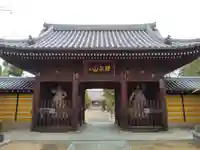 金倉寺の山門・神門