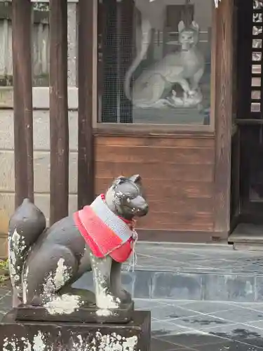 箭弓稲荷神社の{uncategorized: "未分類", other: "その他", undefined: "問題あり", building: "その他建物", grave: "お墓", sacred_gate: "鳥居", guardian: "狛犬", statue: "像", buddha: "仏像", history: "歴史", nature: "自然", garden: "庭園", animal: "動物", pagoda: "塔", temizu: "手水舎", mountain_gate: "山門・神門", sanctuary: "本殿・本堂", subordinate: "末社・摂社", art: "芸術", scenery: "景色", jizo: "地蔵", ema: "絵馬", goshuin: "御朱印", omikuji: "おみくじ", items: "授与品その他", amulet: "お守り", goshuincho: "御朱印帳", eats: "食事", festival: "お祭り", votive_dance: "神楽", shichigosan: "七五三参", wedding: "結婚式", experience: "体験その他", initially: "初詣", around: "周辺", anti_infection: "感染症対策"}