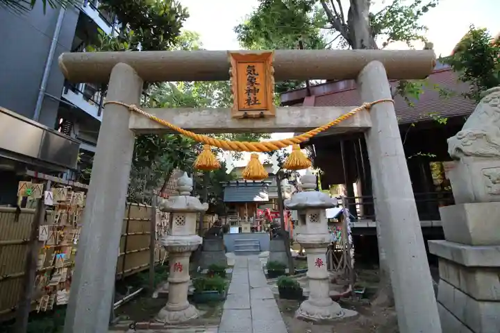 高円寺氷川神社の鳥居