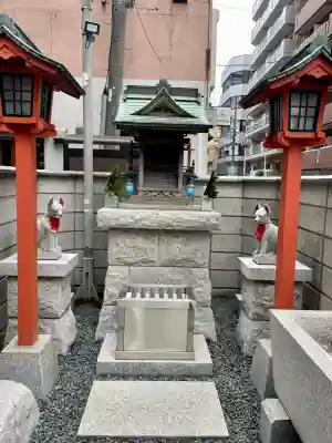 橘稲荷神社の{uncategorized: "未分類", other: "その他", undefined: "問題あり", building: "その他建物", grave: "お墓", sacred_gate: "鳥居", guardian: "狛犬", statue: "像", buddha: "仏像", history: "歴史", nature: "自然", garden: "庭園", animal: "動物", pagoda: "塔", temizu: "手水舎", mountain_gate: "山門・神門", sanctuary: "本殿・本堂", subordinate: "末社・摂社", art: "芸術", scenery: "景色", jizo: "地蔵", ema: "絵馬", goshuin: "御朱印", omikuji: "おみくじ", items: "授与品その他", amulet: "お守り", goshuincho: "御朱印帳", eats: "食事", festival: "お祭り", votive_dance: "神楽", shichigosan: "七五三参", wedding: "結婚式", experience: "体験その他", initially: "初詣", around: "周辺", anti_infection: "感染症対策"}
