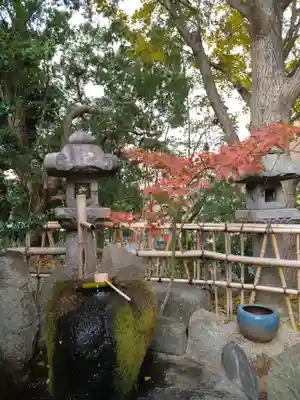 紅葉八幡宮の手水舎