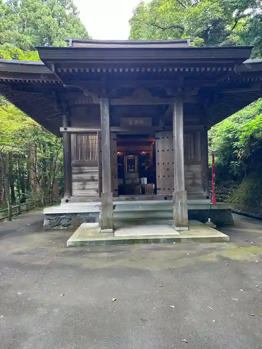日石寺の末社・摂社