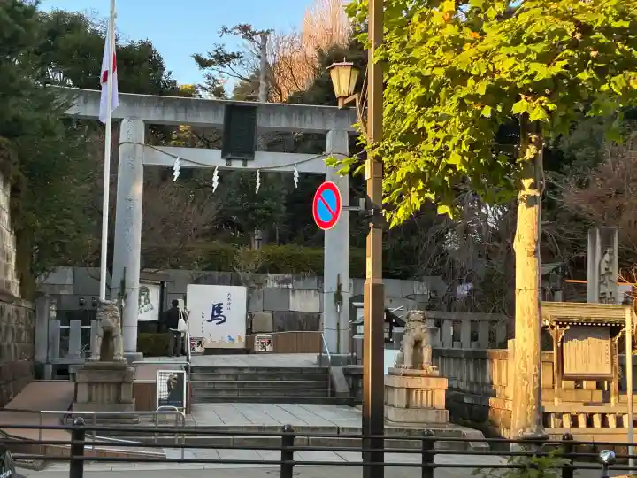 乃木神社の{uncategorized: "未分類", other: "その他", undefined: "問題あり", building: "その他建物", grave: "お墓", sacred_gate: "鳥居", guardian: "狛犬", statue: "像", buddha: "仏像", history: "歴史", nature: "自然", garden: "庭園", animal: "動物", pagoda: "塔", temizu: "手水舎", mountain_gate: "山門・神門", sanctuary: "本殿・本堂", subordinate: "末社・摂社", art: "芸術", scenery: "景色", jizo: "地蔵", ema: "絵馬", goshuin: "御朱印", omikuji: "おみくじ", items: "授与品その他", amulet: "お守り", goshuincho: "御朱印帳", eats: "食事", festival: "お祭り", votive_dance: "神楽", shichigosan: "七五三参", wedding: "結婚式", experience: "体験その他", initially: "初詣", around: "周辺", anti_infection: "感染症対策"}