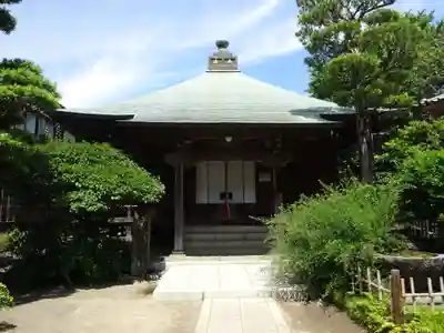 極楽寺(霊鷲山感應院極楽律寺)の本殿・本堂