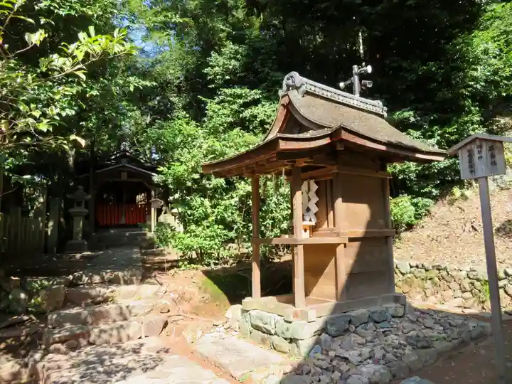 宇治上神社の末社・摂社