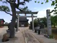 嶋町神社の{uncategorized: "未分類", other: "その他", undefined: "問題あり", building: "その他建物", grave: "お墓", sacred_gate: "鳥居", guardian: "狛犬", statue: "像", buddha: "仏像", history: "歴史", nature: "自然", garden: "庭園", animal: "動物", pagoda: "塔", temizu: "手水舎", mountain_gate: "山門・神門", sanctuary: "本殿・本堂", subordinate: "末社・摂社", art: "芸術", scenery: "景色", jizo: "地蔵", ema: "絵馬", goshuin: "御朱印", omikuji: "おみくじ", items: "授与品その他", amulet: "お守り", goshuincho: "御朱印帳", eats: "食事", festival: "お祭り", votive_dance: "神楽", shichigosan: "七五三参", wedding: "結婚式", experience: "体験その他", initially: "初詣", around: "周辺", anti_infection: "感染症対策"}