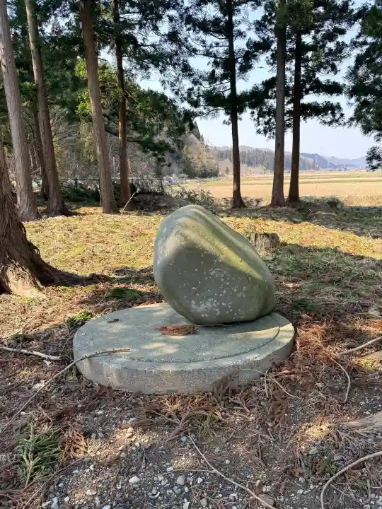 禅燈寺の{uncategorized: "未分類", other: "その他", undefined: "問題あり", building: "その他建物", grave: "お墓", sacred_gate: "鳥居", guardian: "狛犬", statue: "像", buddha: "仏像", history: "歴史", nature: "自然", garden: "庭園", animal: "動物", pagoda: "塔", temizu: "手水舎", mountain_gate: "山門・神門", sanctuary: "本殿・本堂", subordinate: "末社・摂社", art: "芸術", scenery: "景色", jizo: "地蔵", ema: "絵馬", goshuin: "御朱印", omikuji: "おみくじ", items: "授与品その他", amulet: "お守り", goshuincho: "御朱印帳", eats: "食事", festival: "お祭り", votive_dance: "神楽", shichigosan: "七五三参", wedding: "結婚式", experience: "体験その他", initially: "初詣", around: "周辺", anti_infection: "感染症対策"}