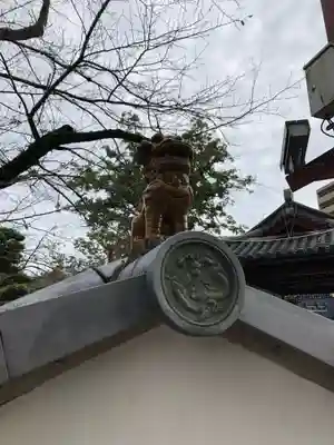 岐阜護國神社の狛犬