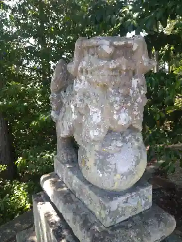 道通神社の狛犬