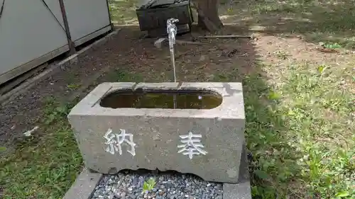 豊滝神社の手水舎