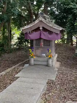 貴崎神社の末社・摂社