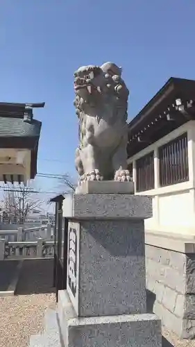 三好八幡社の狛犬