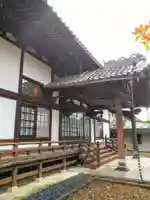 仏眼寺の本殿・本堂