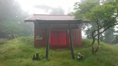 三国神社の本殿