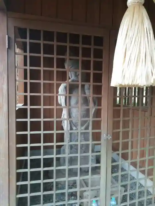 嵐山瀧神社の仏像