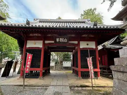 東石清水八幡神社の山門・神門