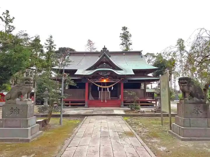 飽富神社の本殿・本堂