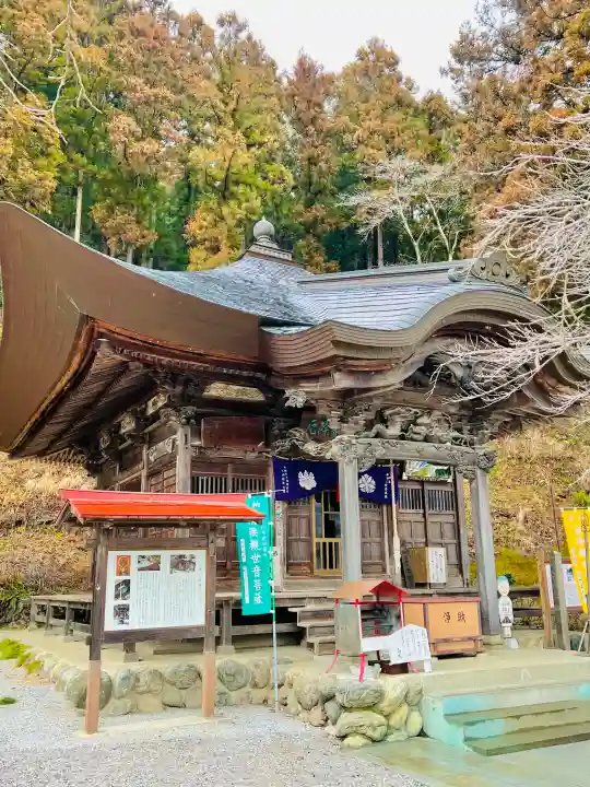 常泉寺の{uncategorized: "未分類", other: "その他", undefined: "問題あり", building: "その他建物", grave: "お墓", sacred_gate: "鳥居", guardian: "狛犬", statue: "像", buddha: "仏像", history: "歴史", nature: "自然", garden: "庭園", animal: "動物", pagoda: "塔", temizu: "手水舎", mountain_gate: "山門・神門", sanctuary: "本殿・本堂", subordinate: "末社・摂社", art: "芸術", scenery: "景色", jizo: "地蔵", ema: "絵馬", goshuin: "御朱印", omikuji: "おみくじ", items: "授与品その他", amulet: "お守り", goshuincho: "御朱印帳", eats: "食事", festival: "お祭り", votive_dance: "神楽", shichigosan: "七五三参", wedding: "結婚式", experience: "体験その他", initially: "初詣", around: "周辺", anti_infection: "感染症対策"}