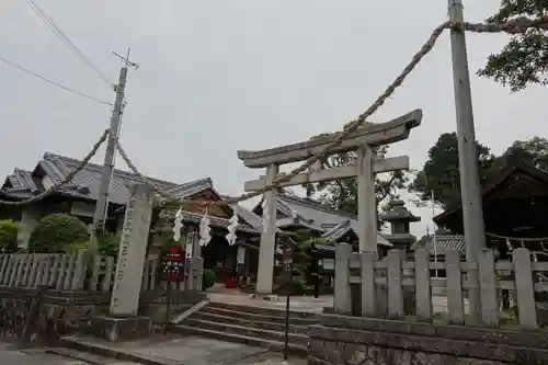 矢田坐久志玉比古神社の鳥居