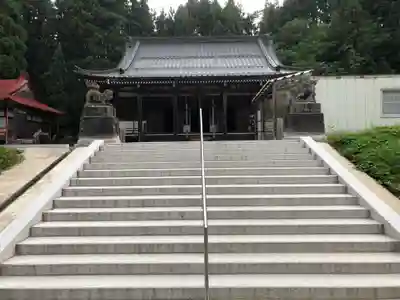 国上寺の本殿・本堂