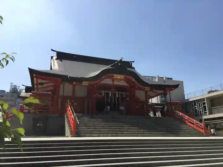 花園神社の本殿・本堂
