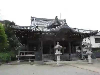 金蔵寺の本殿・本堂