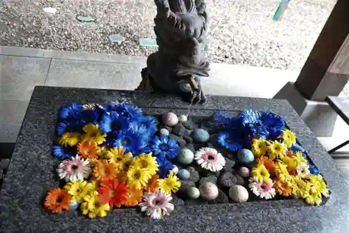 滑川神社 - 仕事と子どもの守り神の手水