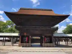 尾張大國霊神社（国府宮）の山門