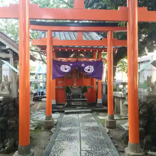 千種稲荷神社の鳥居