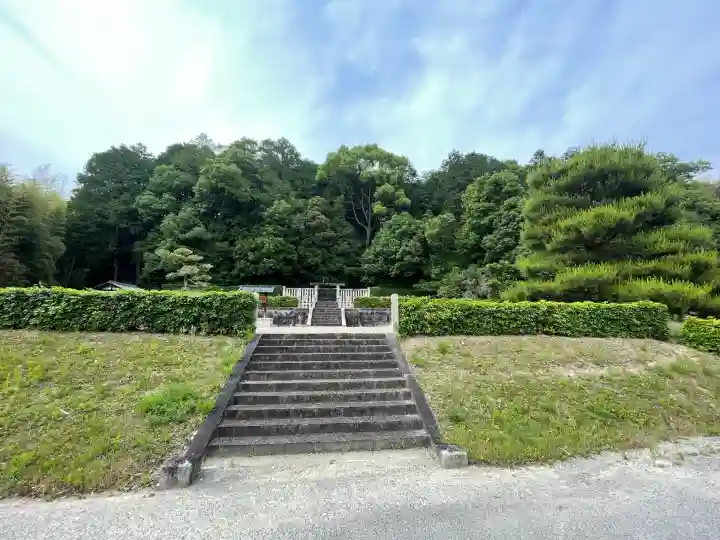 元明天皇陵(奈保山東陵)(奈良県)