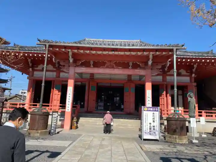 津観音の本殿・本堂