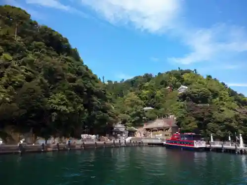 竹生島神社（都久夫須麻神社）の景色