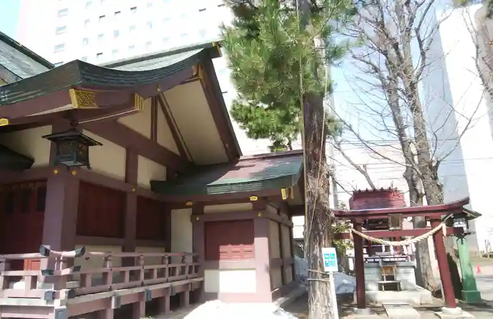 三吉神社の末社・摂社