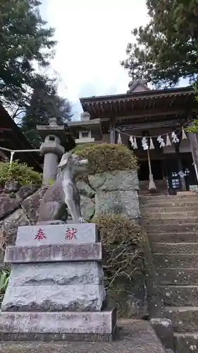 三峯神社の狛犬