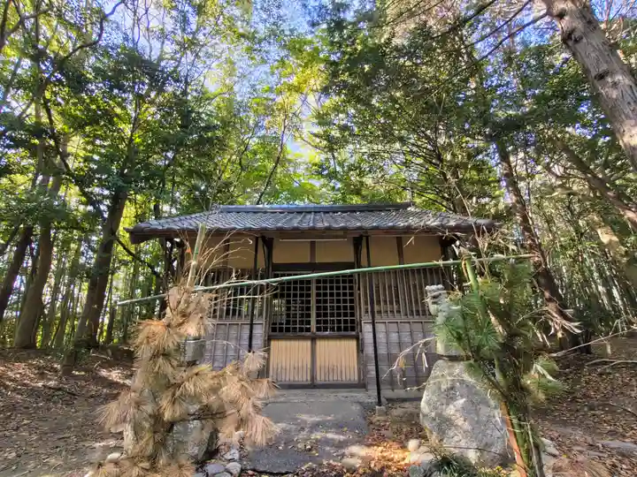 八幡神社の本殿・本堂