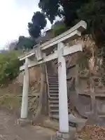 下生稲荷神社の鳥居