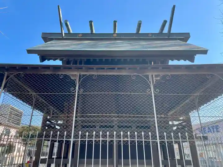 本一色天祖神社の{uncategorized: "未分類", other: "その他", undefined: "問題あり", building: "その他建物", grave: "お墓", sacred_gate: "鳥居", guardian: "狛犬", statue: "像", buddha: "仏像", history: "歴史", nature: "自然", garden: "庭園", animal: "動物", pagoda: "塔", temizu: "手水舎", mountain_gate: "山門・神門", sanctuary: "本殿・本堂", subordinate: "末社・摂社", art: "芸術", scenery: "景色", jizo: "地蔵", ema: "絵馬", goshuin: "御朱印", omikuji: "おみくじ", items: "授与品その他", amulet: "お守り", goshuincho: "御朱印帳", eats: "食事", festival: "お祭り", votive_dance: "神楽", shichigosan: "七五三参", wedding: "結婚式", experience: "体験その他", initially: "初詣", around: "周辺", anti_infection: "感染症対策"}
