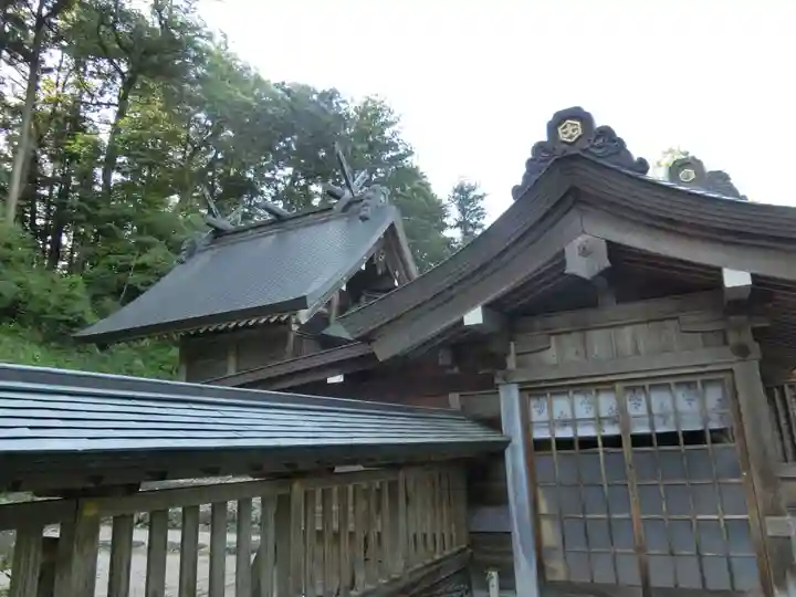 熊野大社の本殿・本堂