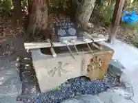 冨吉建速神社・八劔社(須成神社)の手水舎