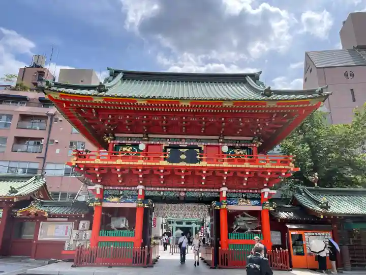 神田神社(神田明神)の{uncategorized: "未分類", other: "その他", undefined: "問題あり", building: "その他建物", grave: "お墓", sacred_gate: "鳥居", guardian: "狛犬", statue: "像", buddha: "仏像", history: "歴史", nature: "自然", garden: "庭園", animal: "動物", pagoda: "塔", temizu: "手水舎", mountain_gate: "山門・神門", sanctuary: "本殿・本堂", subordinate: "末社・摂社", art: "芸術", scenery: "景色", jizo: "地蔵", ema: "絵馬", goshuin: "御朱印", omikuji: "おみくじ", items: "授与品その他", amulet: "お守り", goshuincho: "御朱印帳", eats: "食事", festival: "お祭り", votive_dance: "神楽", shichigosan: "七五三参", wedding: "結婚式", experience: "体験その他", initially: "初詣", around: "周辺", anti_infection: "感染症対策"}
